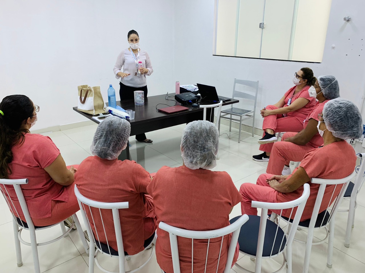 Santa Casa promove qualificação sobre desinfecção e esterilização em lactário