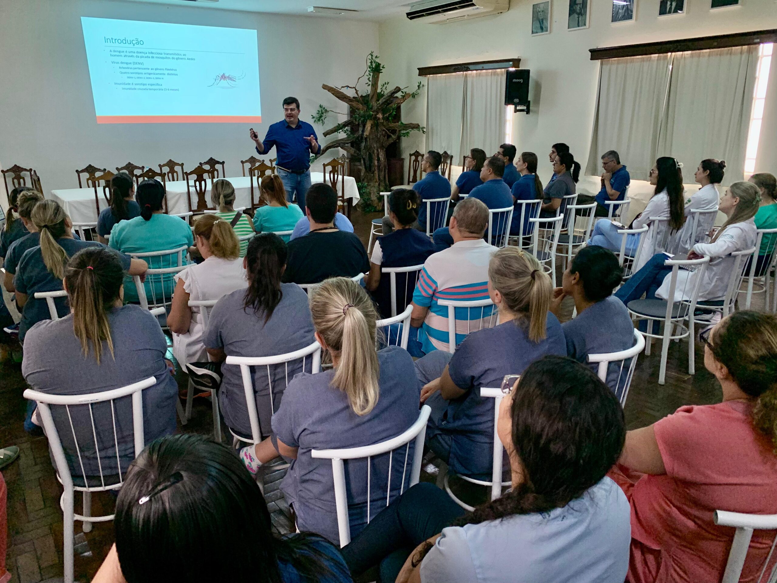 Profissionais de saúde da Santa Casa recebem capacitação sobre Manejo Clínico da Dengue